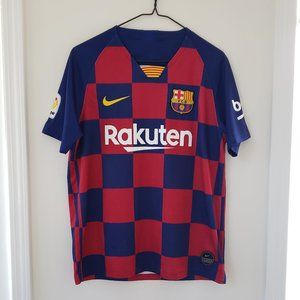 Nike FC Barcelona Messi #10 jersey. Men's Small. Vintage.
